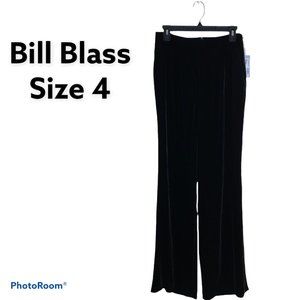 5 for $30 Bill Blass Onyx Velvet Pants Size 4